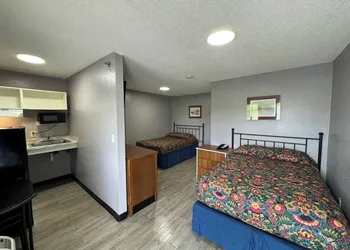 Live In Lodge hotel thumbnail 4
