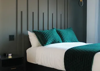 Arcadia Hotel hotel thumbnail 5