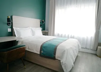 Starlight Hotel hotel thumbnail 5