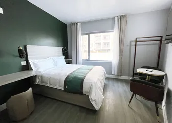 Starlight Hotel hotel thumbnail 2