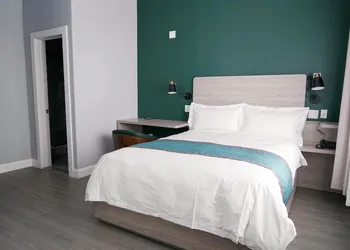 Starlight Hotel hotel thumbnail 3