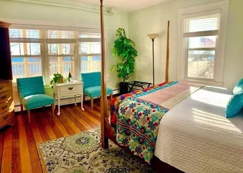 The Glen Cove Hotel & Restaurant hotel thumbnail 7