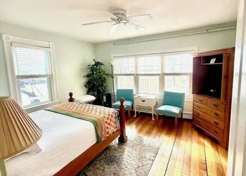 The Glen Cove Hotel & Restaurant hotel thumbnail 8