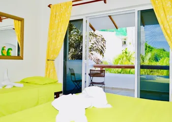 Room-playacar - Deluxe Family Budget Bal hotel thumbnail 8