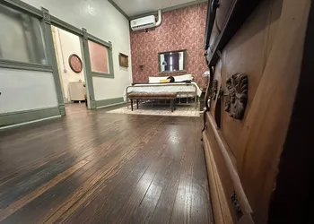 Velvet Woody hotel thumbnail 2