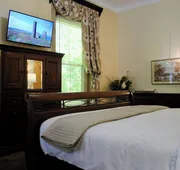 The Lodge at Old City Hall hotel detail image 7