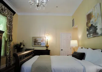 The Lodge at Old City Hall hotel thumbnail 8
