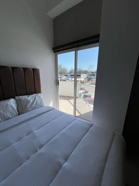 Antonio's Miramar Hotel hotel detail image 6