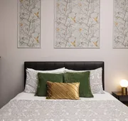 Oaktown Roost hotel detail image 7
