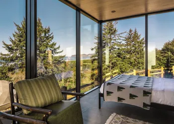 Two Capes Lookout hotel thumbnail 5