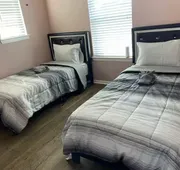 Luxury Stay - Near Houston Airport hotel detail image 5