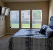 Luxury Stay - Near Houston Airport hotel detail image 7
