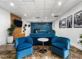 Redamo Suites hotel thumbnail 2