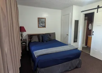 Irish Dreams LLC hotel thumbnail 6