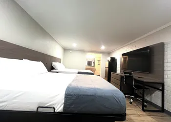 Economy Suites Extended Stay Tulsa hotel thumbnail 5
