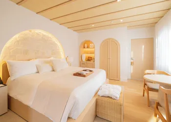Donatella Boutique Hotel & Restaurant hotel thumbnail 2
