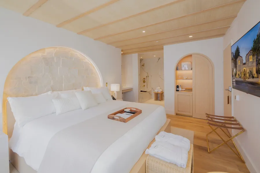 Donatella Boutique Hotel & Restaurant hotel detail image 6