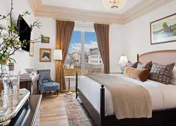 Hotel Burg hotel thumbnail 6