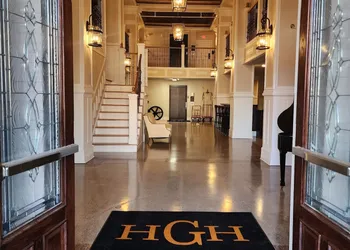 Historic Griffin Hotel hotel thumbnail 2