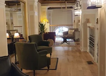 Historic Griffin Hotel hotel thumbnail 5