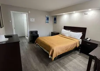 Belleville Motor Lodge hotel thumbnail 4