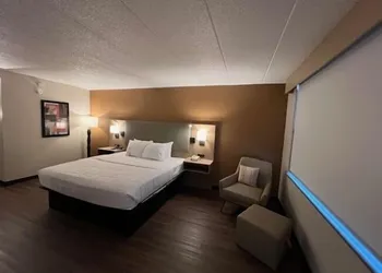 Lansing Delta West Hotel hotel thumbnail 3