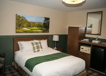 Moselem Springs Golf Club hotel thumbnail 5