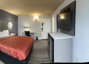 Blueway Inn & Suites Roseville hotel thumbnail 5