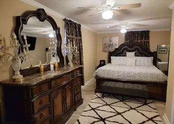 Oak Haven - Savannah Gateway hotel thumbnail 4