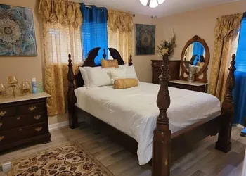 Oak Haven - Savannah Gateway hotel thumbnail 8