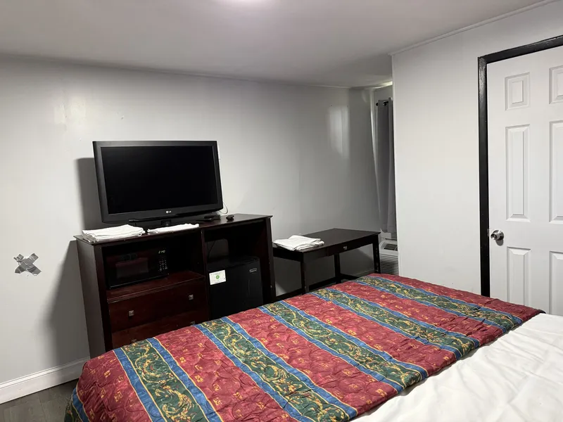 Budget Inn hotel detail image 6
