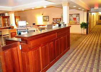 New World Inn hotel thumbnail 4