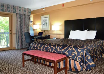 New World Inn hotel thumbnail 8