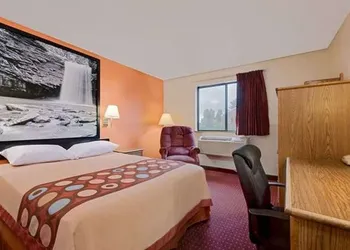 Hillside Inn & Suite hotel thumbnail 3