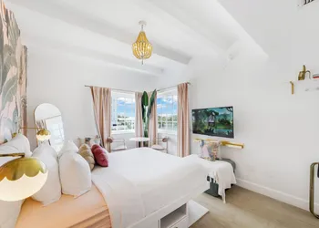 Le Particulier Miami hotel thumbnail 4