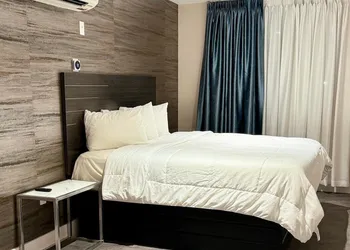 Rose Hotel Bronx hotel thumbnail 8