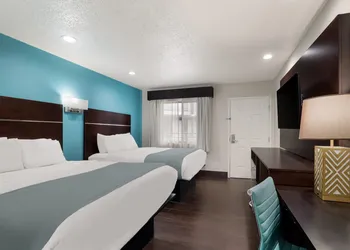Spanish Trails Inn hotel thumbnail 3