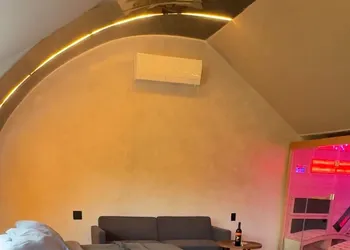 Emrose Luxury Cabins hotel thumbnail 6