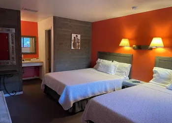 Historic Mora Inn and RV Park hotel thumbnail 7