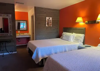 Historic Mora Inn and RV Park hotel thumbnail 8