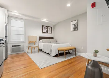 Hygge House Suites hotel thumbnail 4