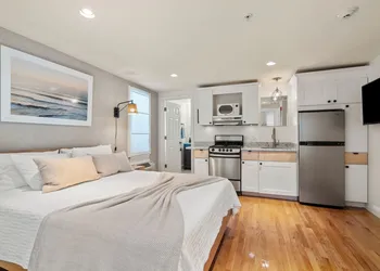 Hygge House Suites hotel thumbnail 6