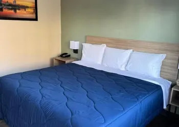 Cyber Inn hotel thumbnail 6
