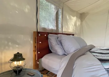 Alpenglow Luxury Camping hotel thumbnail 8