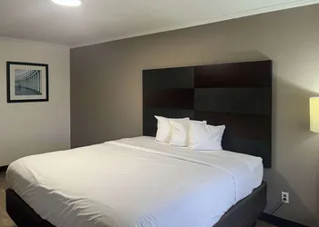 Studio 6 Charlotte, NC – Airport South hotel thumbnail 7