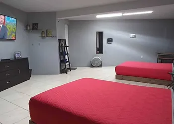 La Patrona Hostal hotel thumbnail 6
