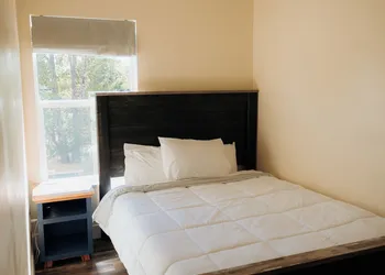 The IronHorse Inn hotel thumbnail 4
