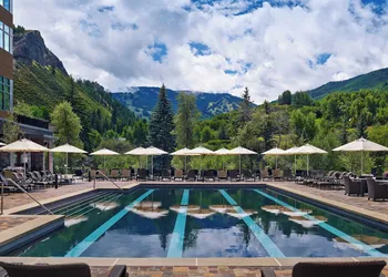 Beaver Creek Solace by Avantstay Studio w/ Resort Pool + Hot Tub Premier Avon Location hotel thumbnail 3