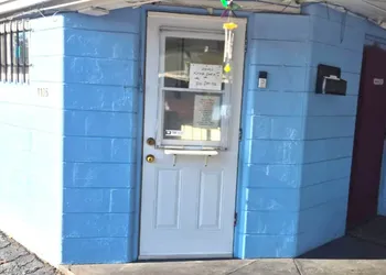 Antigua Motel by OYO Tampa US - 41 hotel thumbnail 2
