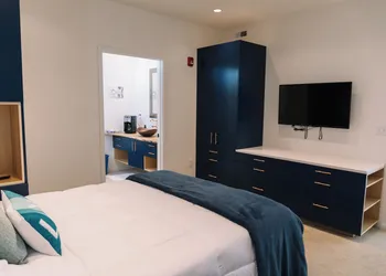 Blue Vista Stone Lodge hotel thumbnail 6